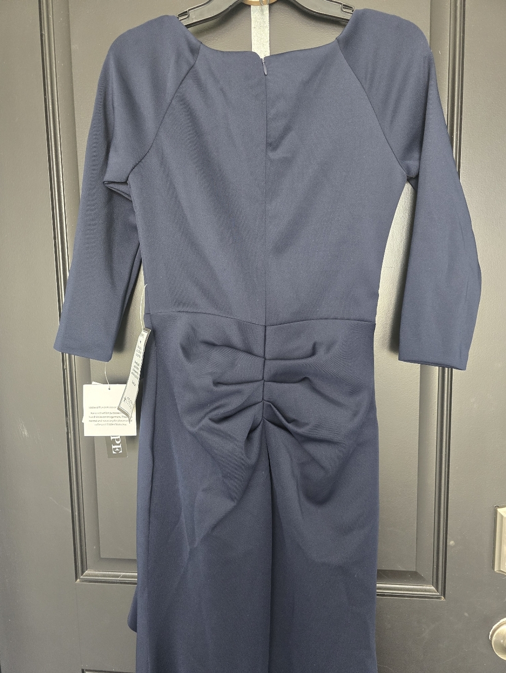 XSCAPE Navy Long Sleeve Wrap Mermaid Evening Dress Size 4 Formal $249 - Picture 13 of 13